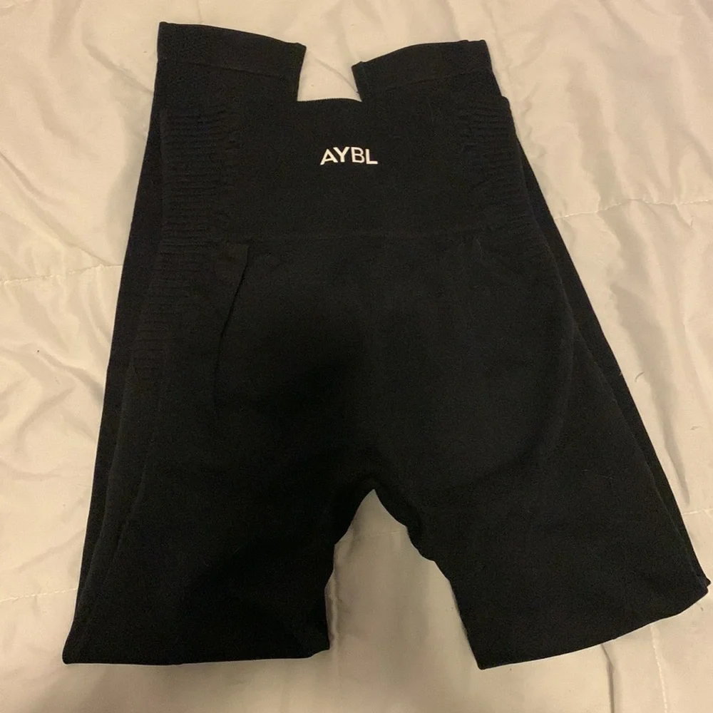AYBL | Balance V2 Seamless Leggings - Picture 8 of 8